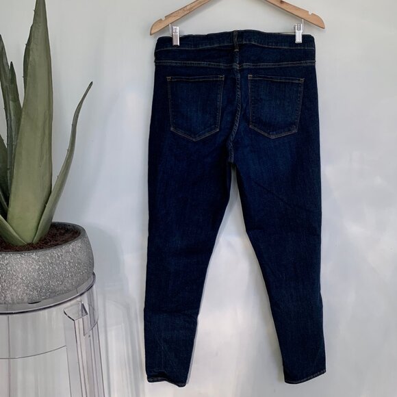 GAP Mid Rise True Skinny Jeans in Sculpt With Washwell 33 / 16 - Picture 7 of 9